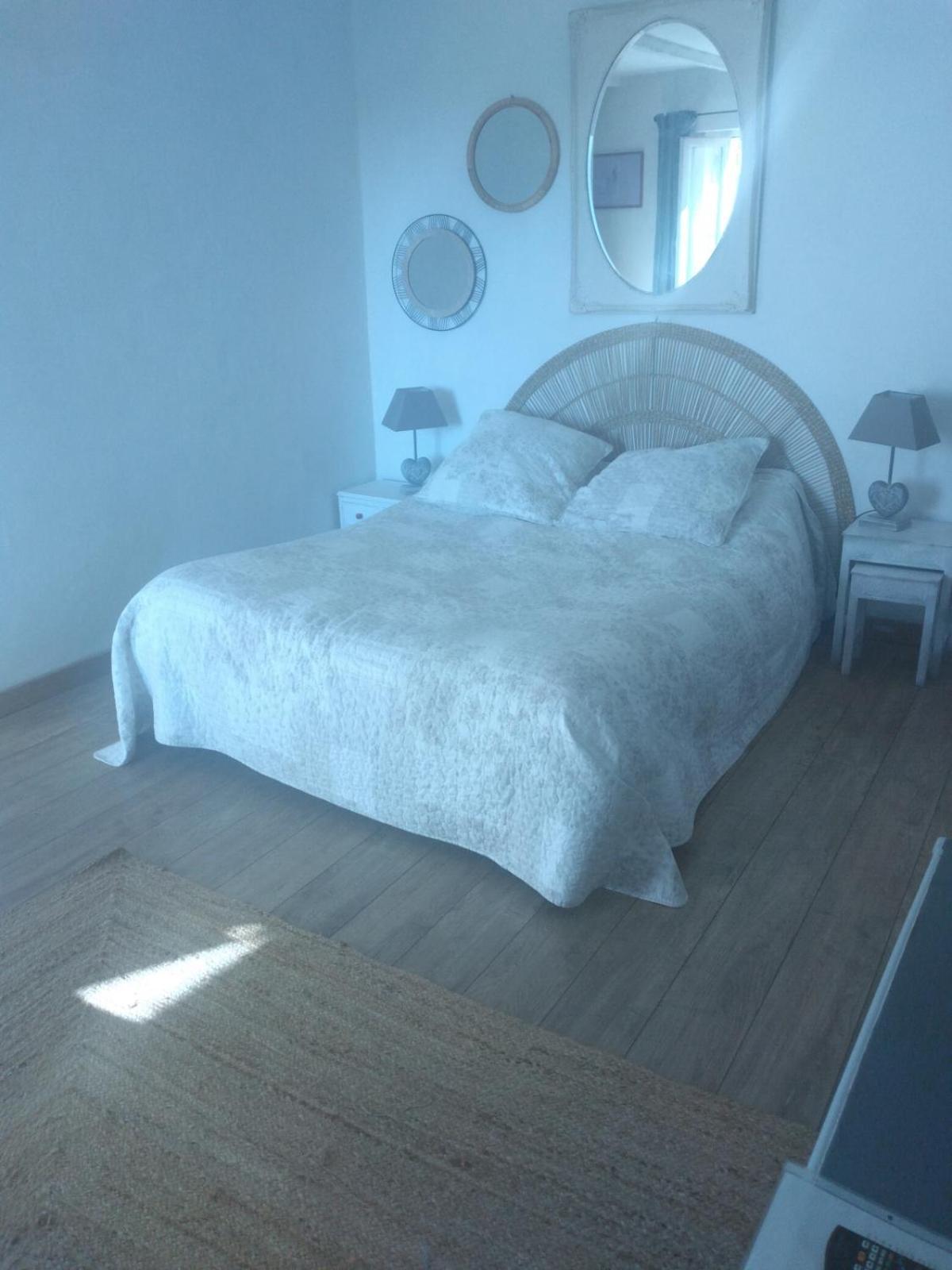 La Maison Bleue Брантом Екстер'єр фото
