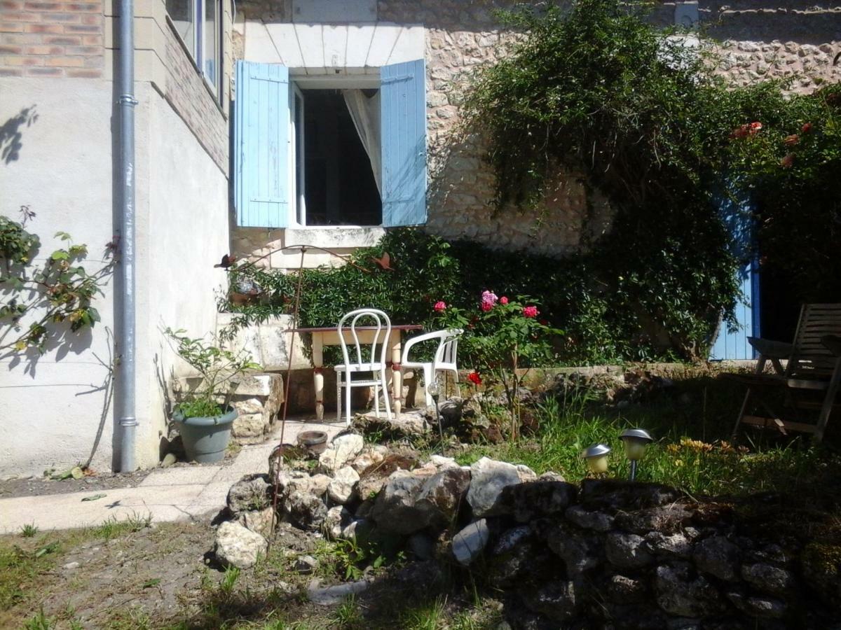 La Maison Bleue Брантом Екстер'єр фото